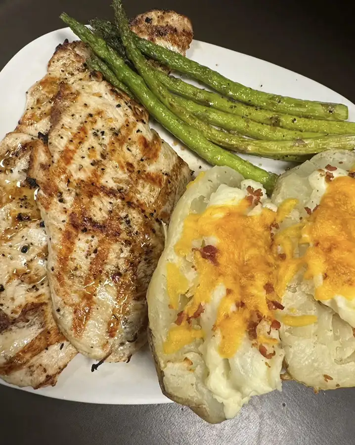 The Porterhouse Steakhouse - grilled chicken dinner - Decatur, IL